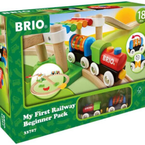 BRIO My First Railway - 33727 Beginner Pack | Engaging Wooden Toy Train Set for Toddlers Age 18 Months and Up | FSC-Certified Materials | Compatible with All My First Railway and BRIO World Toys
